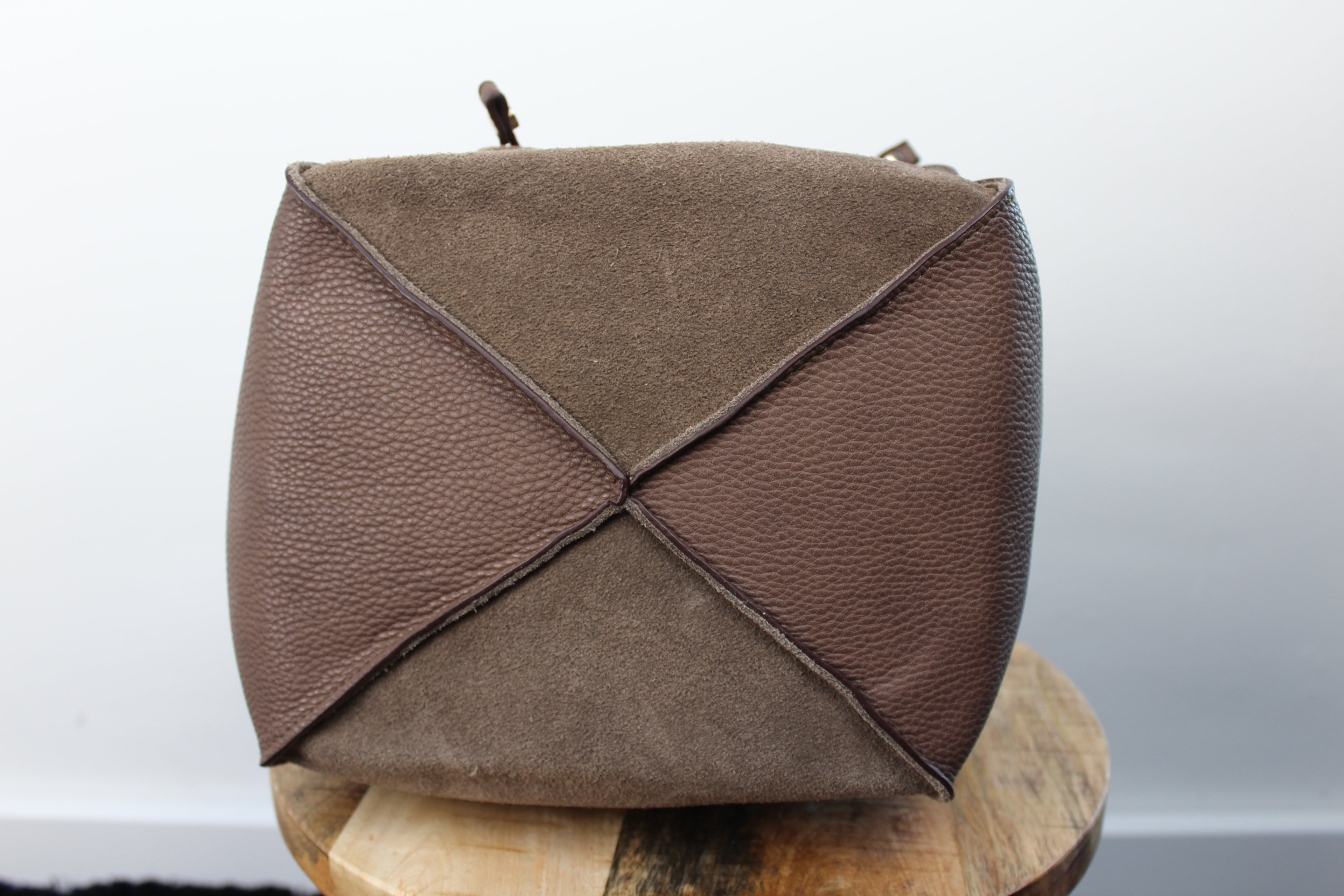 Stonefly leren bucket schoudertas bruin