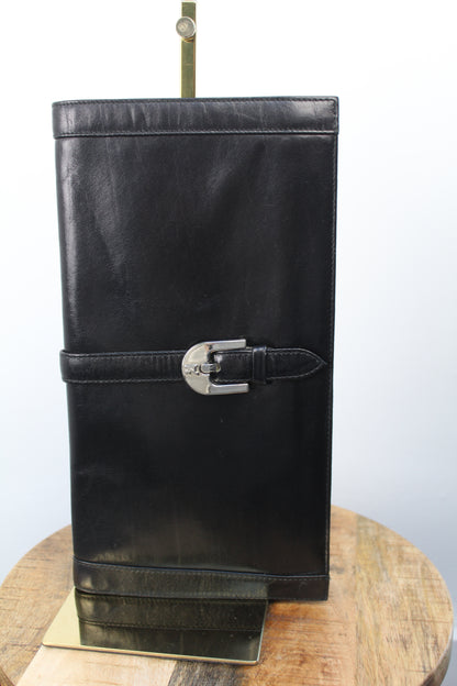 Zwarte leren clutch met gesp