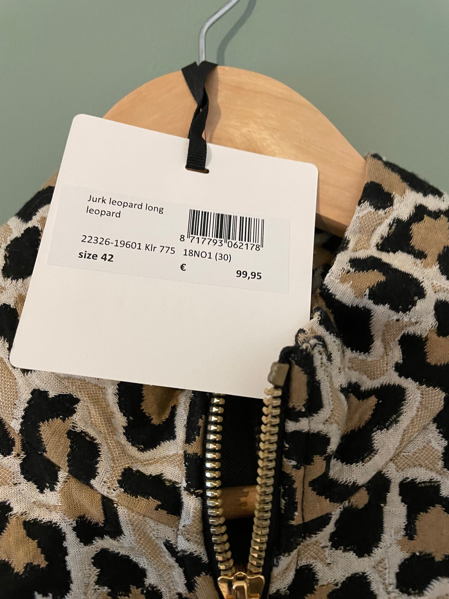 Vanilia luipaard print jurk met rits | maat 42 - Meisje met de parels